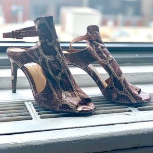 Jessica Simpson Heels❤️